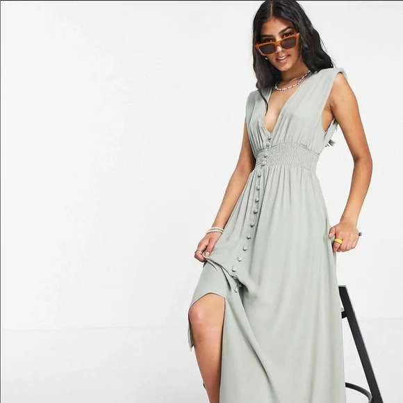auguste delilah frill maxi dress Delilah Maxi Dress with Train in Muted Blush Floral